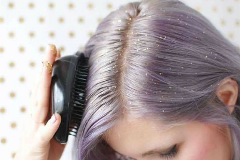 Learn how to apply glitter mousse to your hair at www.LuvlyLongLocks.com.