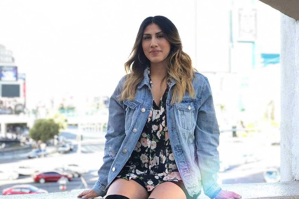 New York-based Stylist and Balayage Expert Claudia Cruz dishes on her favorite tools and products with LuvlyLongLocks.com.