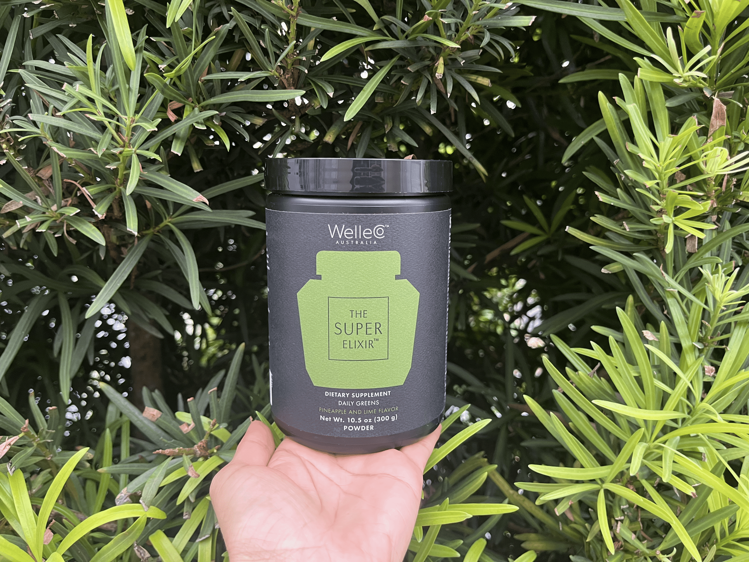 WelleCo Super Elixir in pineapple and lime
